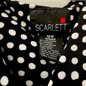 Beautiful sleeveless polka dotted dress